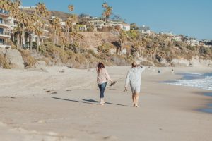 5 Essential Dating Tips for Older Men